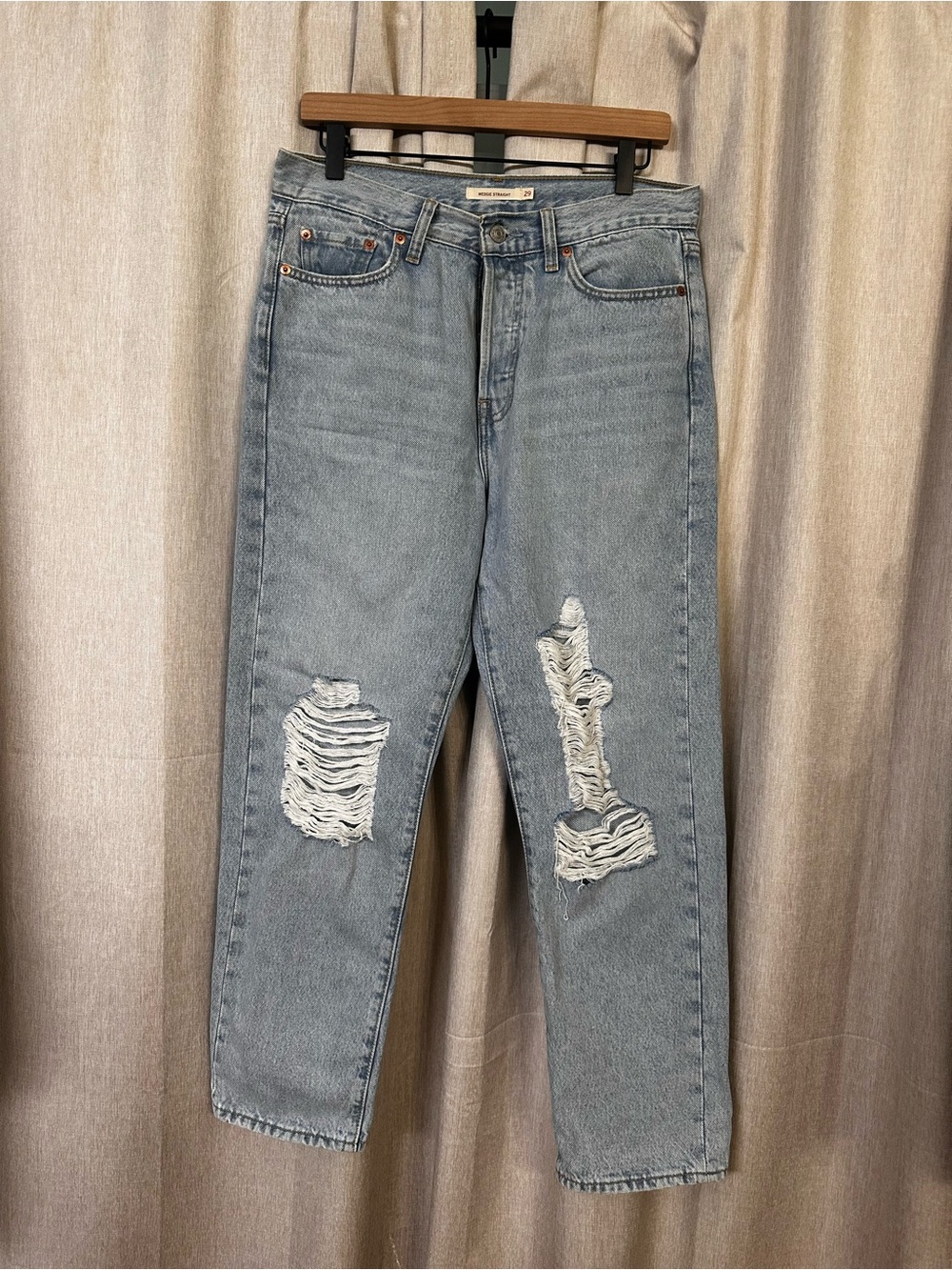Levi's Wedgie Straight Jeans